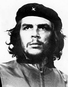 La più celebre foto di Che Guevara, chiamata “Guerrillero Heroico”, fotografata da alberto Korda (credit: Pubblico Dominio)