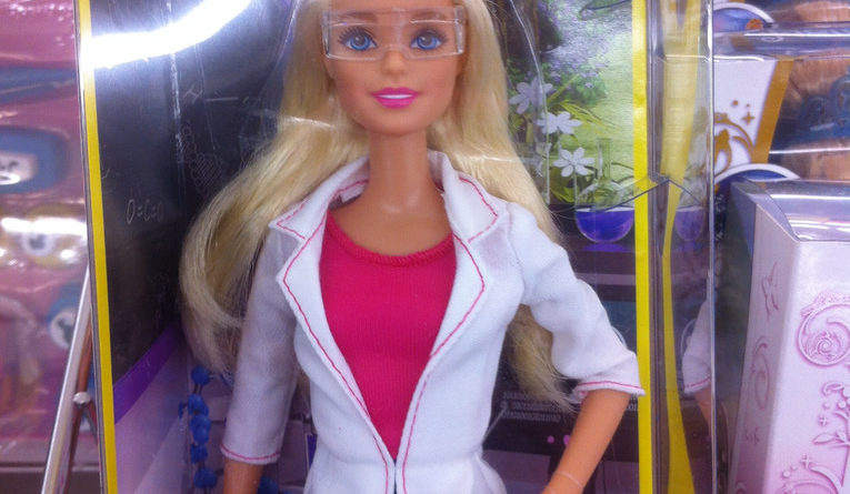 Barbie Ken dating divertimento